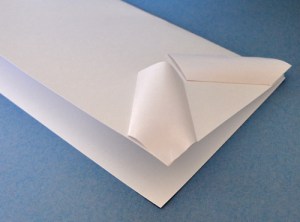 glue-down-corners-of-collar-if-desired